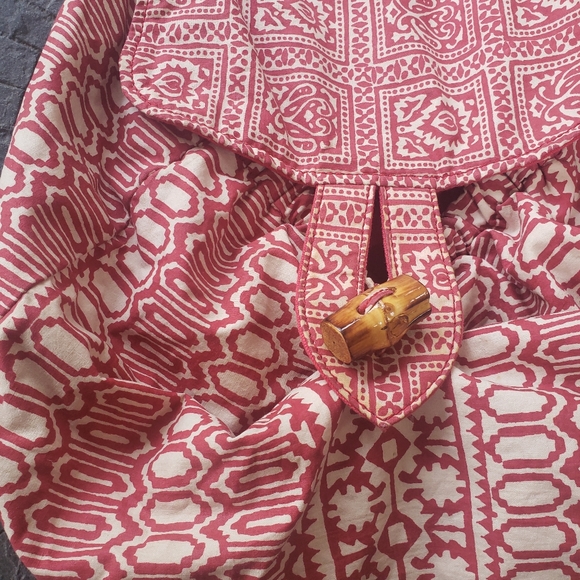 Purse - Picture 2 of 2